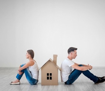 Casa coniugale: a chi spetta dopo la separazione?