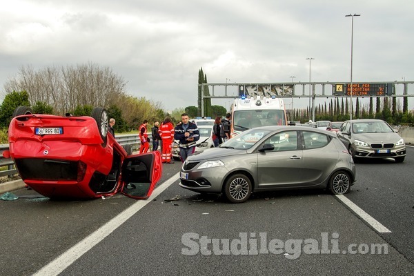 Cumulo di risarcimento e pensione di reversibilità in caso di morte del coniuge