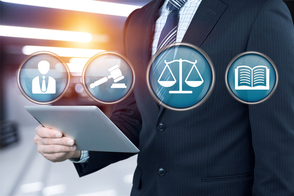 Avvocati digitali e innovazione: come sta cambiando il settore legale?